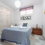 Malagasuite Tropical Terrace & Pool * トレモリノス