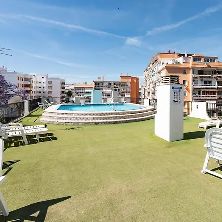 Апартаменты Malagasuite Tropical Terrace & Pool *
