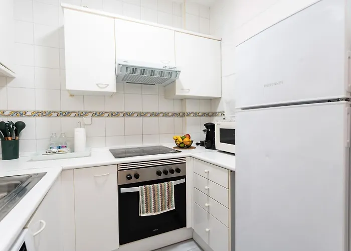 Malagasuite Tropical Terrace & Pool *