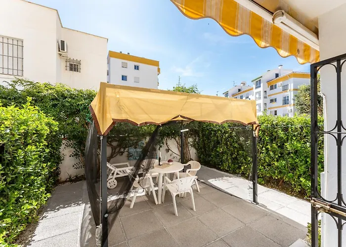 Malagasuite Tropical Terrace & Pool Apartmán *