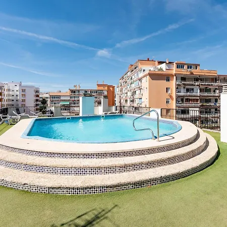 Malagasuite Tropical Terrace & Pool